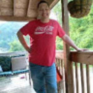 Meet your Posher, Derick